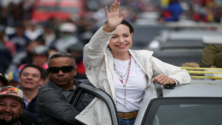 Nobel laureate Machado greets supporters in Oslo after fleeing ...